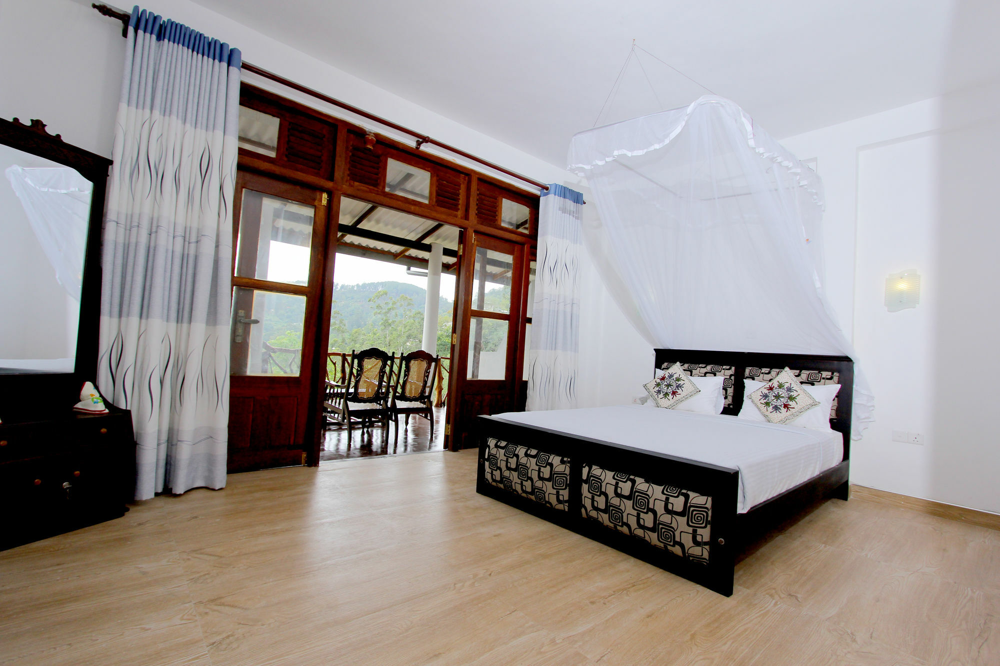 אלה Mount Blue View Guest Inn מראה חיצוני תמונה